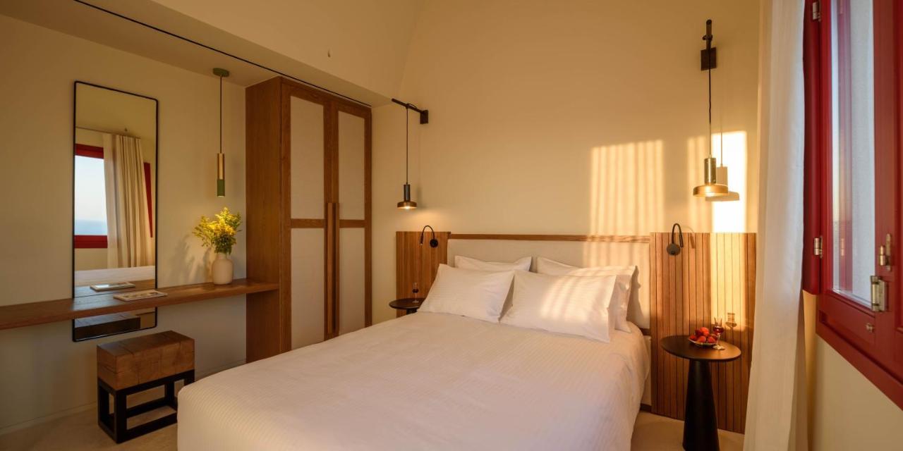Potnia Theron Bed and breakfast